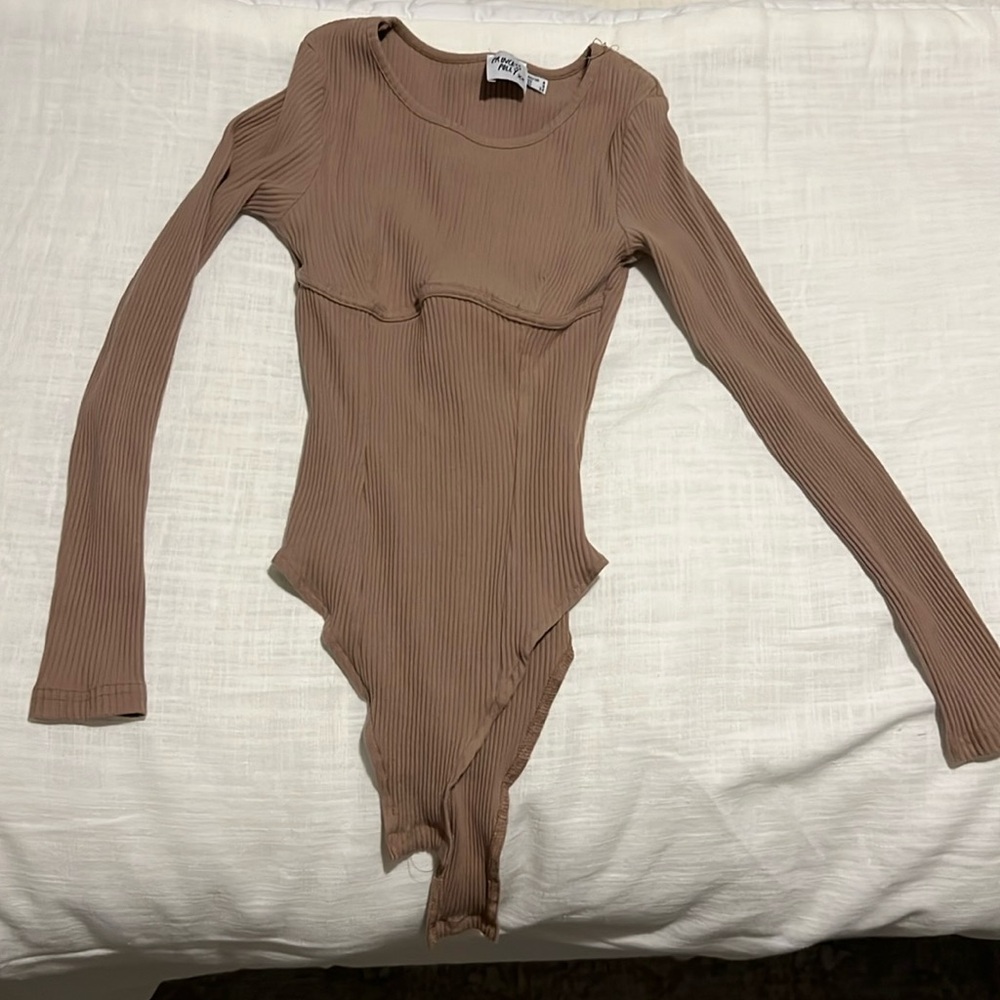 Princess Polly light brown bodysuit! Size 2!